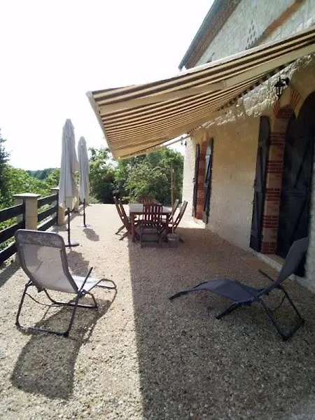 Bed and Breakfast Chambre D'Hotes L'Hermione Villeneuve-sur-Vere 0*,  Francie
