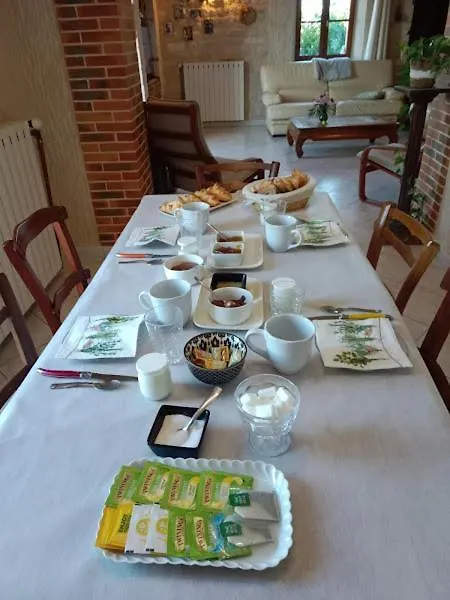 Chambre D'Hotes L'Hermione Bed & Breakfast Villeneuve-sur-Vere